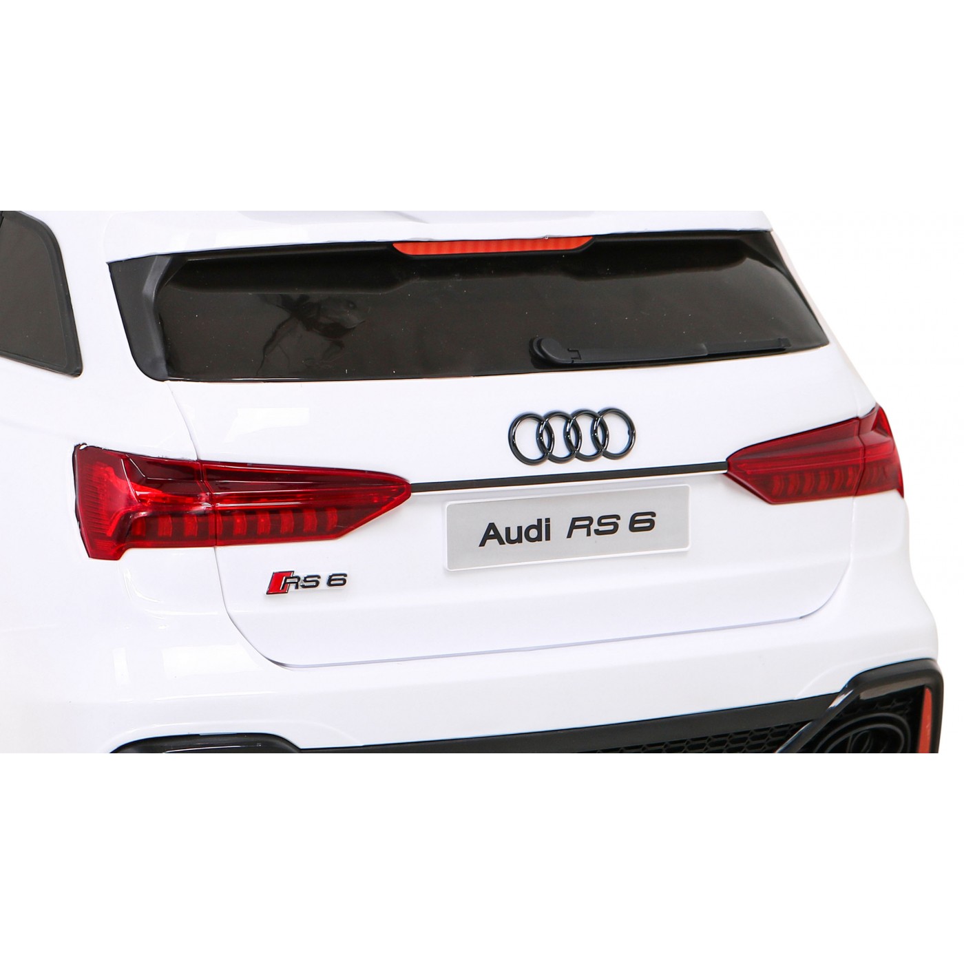 Audi RS 6 Elektrické autíčko pre deti Biele + Ovládač + Kolesá EVA + Pomalý štart + Audio LED