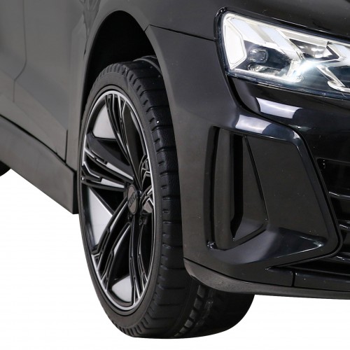 Audi RS E-Tron GT na batériu Čierny + Ovládač + Pohon 4x4 + Rádio MP3 + LED + EVA