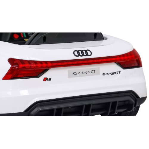 Audi RS E-Tron GT na batériu Biely + Ovládač + Pohon 4x4 + Rádio MP3 + LED + EVA