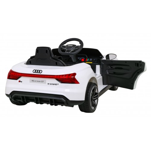 Audi RS E-Tron GT na batériu Biely + Ovládač + Pohon 4x4 + Rádio MP3 + LED + EVA