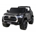 Toyota Hilux na batériu pre deti Čierna + Pohon 4x4 + Ovládač + 2 batožinové priestory + Rádio MP3 + LED