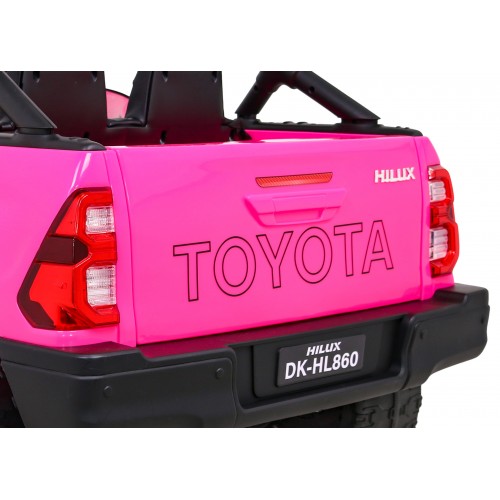 Toyota Hilux na batériu pre deti Ružová + Pohon 4x4 + Ovládač + 2 batožinové priestory + Rádio MP3 + LED