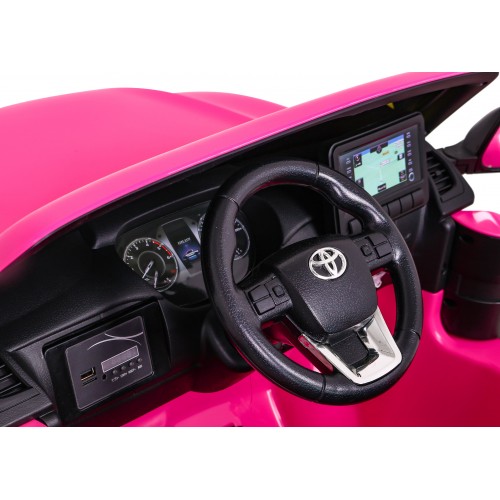 Toyota Hilux na batériu pre deti Ružová + Pohon 4x4 + Ovládač + 2 batožinové priestory + Rádio MP3 + LED