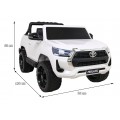 Toyota Hilux na batériu pre deti Biela + Pohon 4x4 + Ovládač + 2 batožinové priestory + Rádio MP3 + LED