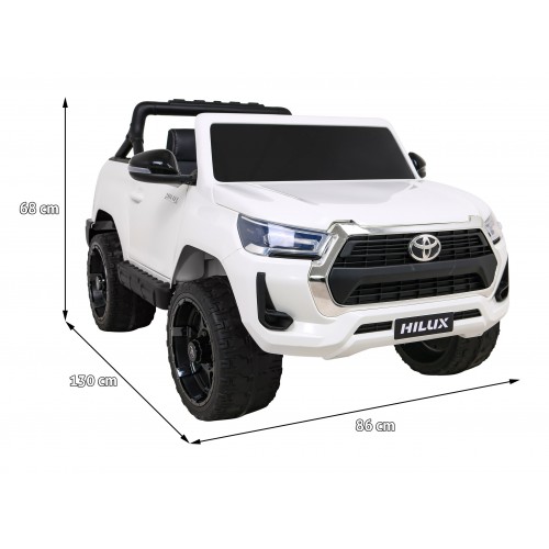 Toyota Hilux na batériu pre deti Biela + Pohon 4x4 + Ovládač + 2 batožinové priestory + Rádio MP3 + LED