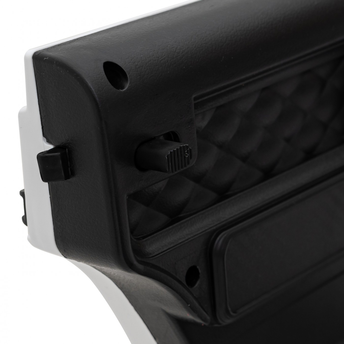 Mercedes AMG G63 pre deti Biely + Ovládač + MP3 LED + Pomalý štart + EVA + Pásy