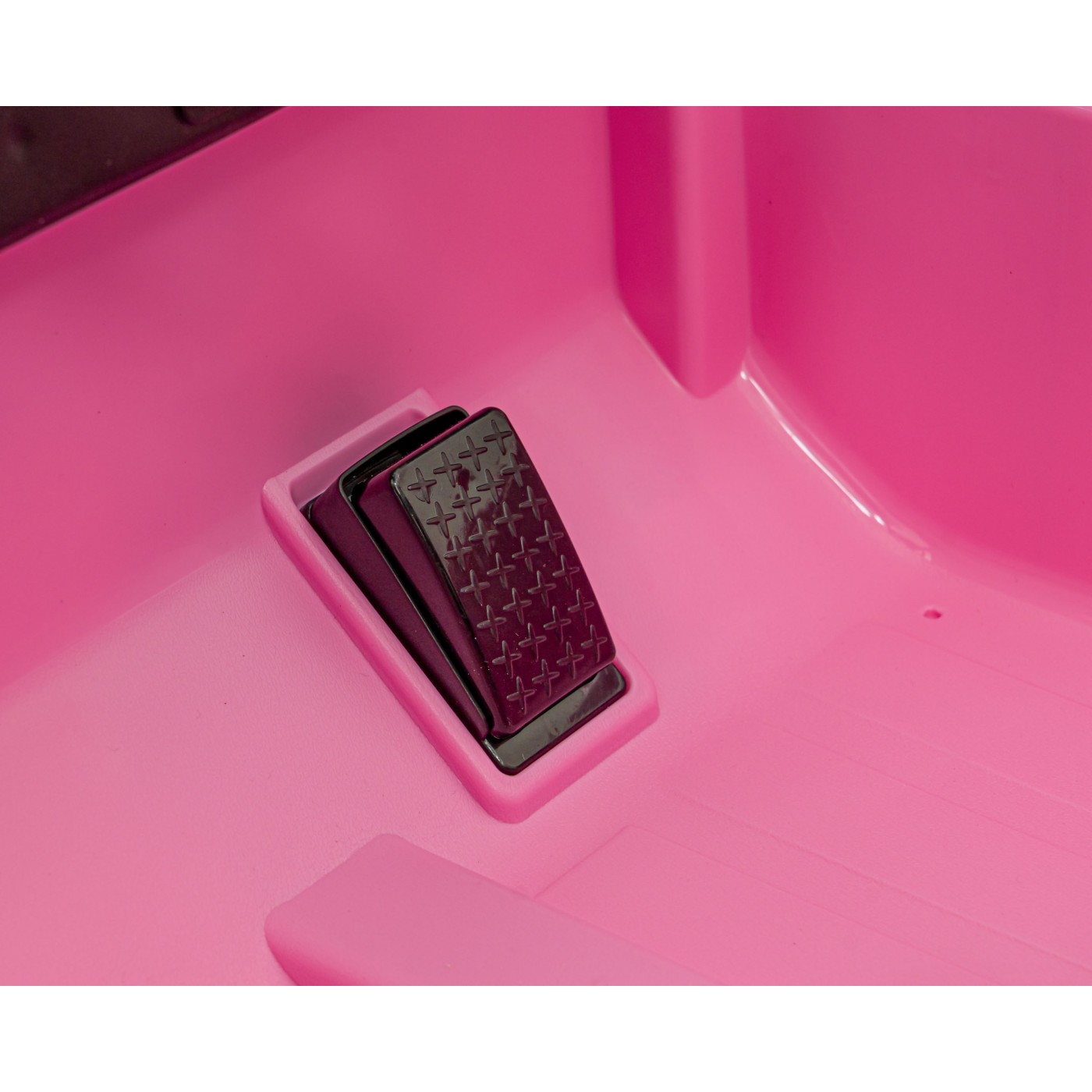 Vozidlo Toyota FJ Cruiser Ružová