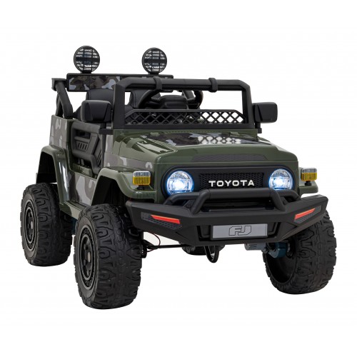 Vozidlo Toyota FJ Cruiser Maskáč