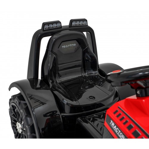 Vozidlo Báger Traktor G320 Červená