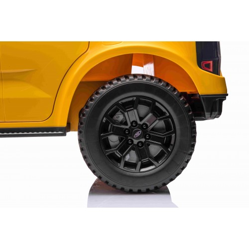 copy of Traktor Blazin BW na akumulator Żółty + Pilot + Wolny Start + Dźwięki Światła