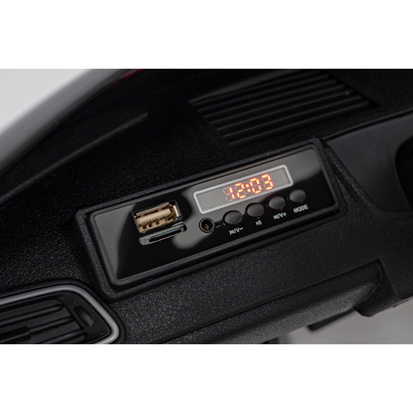 copy of Traktor Blazin BW na akumulator Żółty + Pilot + Wolny Start + Dźwięki Światła