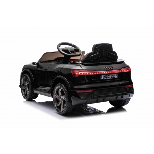 Vozidlo Audi SQ8 Black