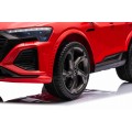 Vozidlo Audi SQ8 Red