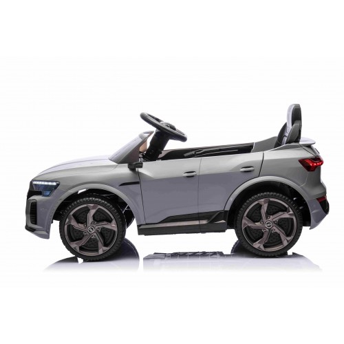 Vozidlo Audi SQ8 Grey