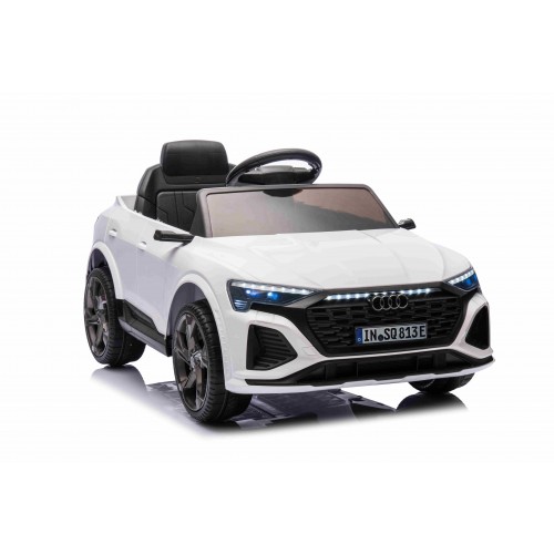 Vozidlo Audi SQ8 White