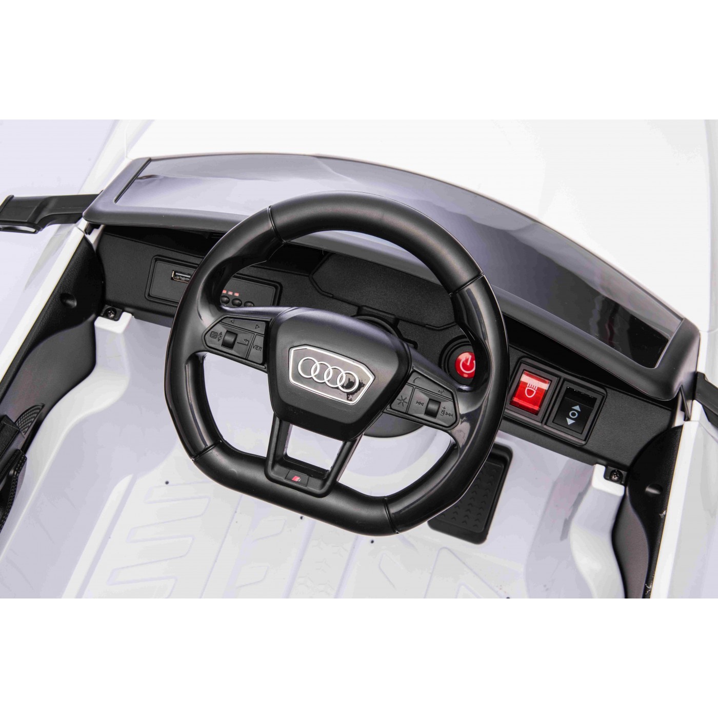 Vozidlo Audi SQ8 White