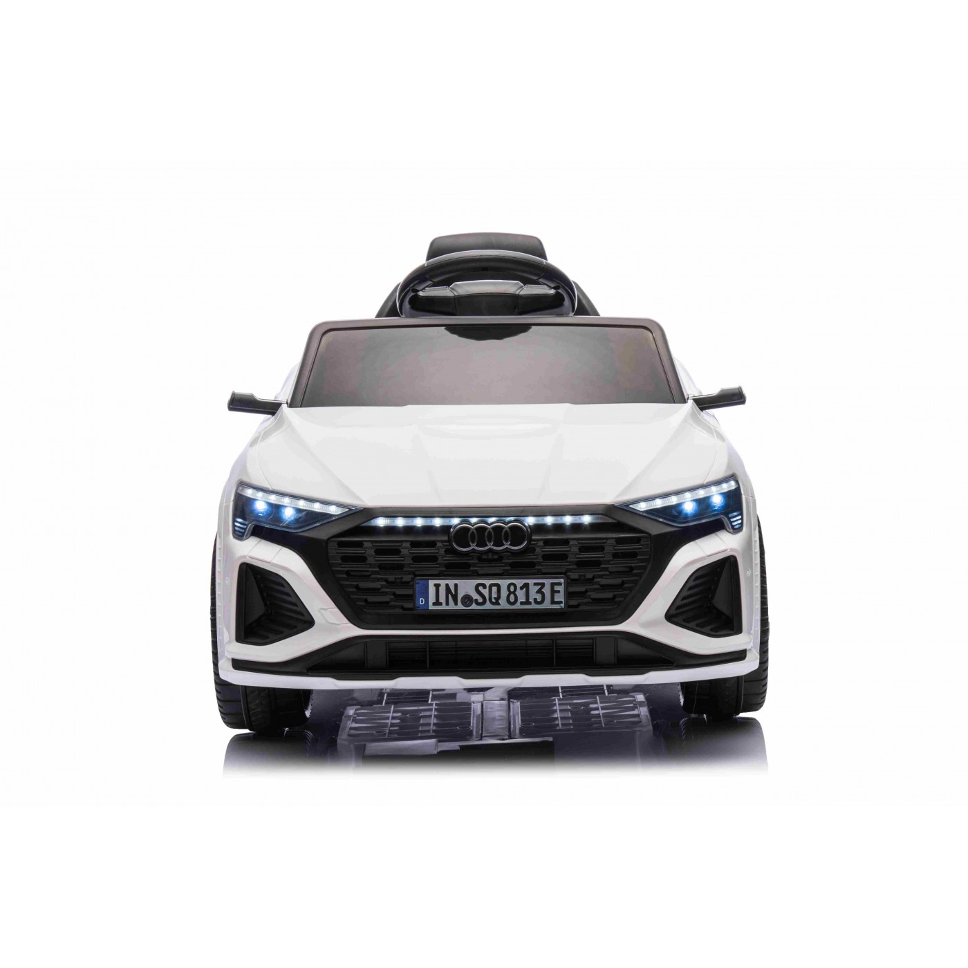 Vozidlo Audi SQ8 White