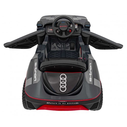 Vozidlo Audi RSQ E-TRON Sivé