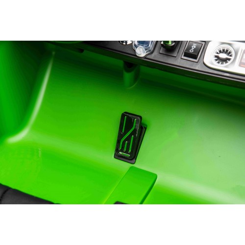Vozidlo Mercedes Benz G63 AMG XXL Matt Green