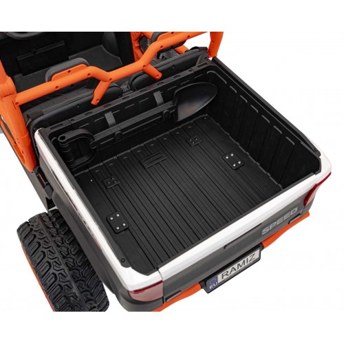 Vozidlo Farmer Truck UTV Racing Biely