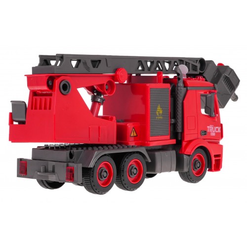 Vyvinutá hasičská stanica s funkciou zvuku a vody