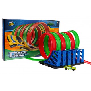 Odpaľovač závodnej dráhy s krútenou slučkou