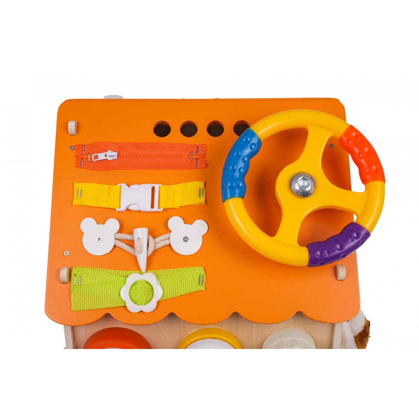 Multifunkčný interaktívny drevený domček