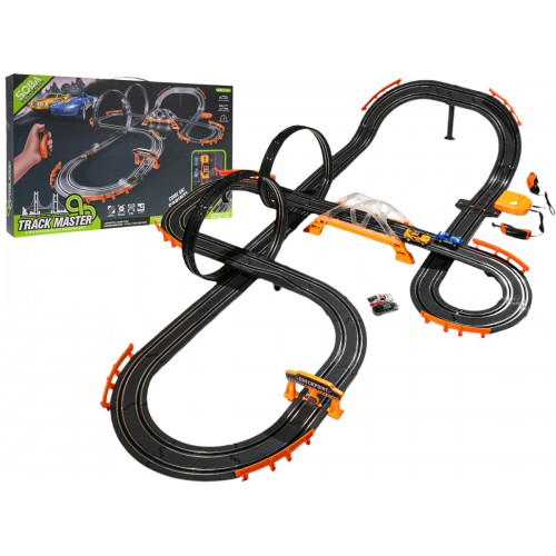 TRACK MASTER Závodná dráha s osvetlením + príslušenstvo