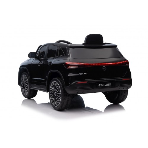 Vozidlo Mercedes Benz EQA 250 Black