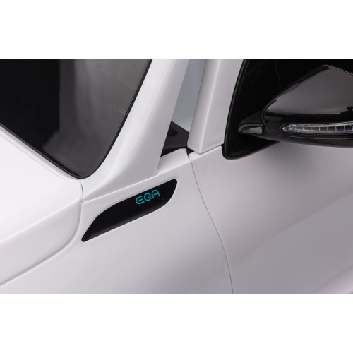Vozidlo Mercedes Benz EQA 250 White