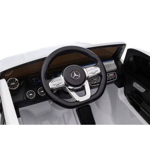 Vozidlo Mercedes Benz EQA 250 White