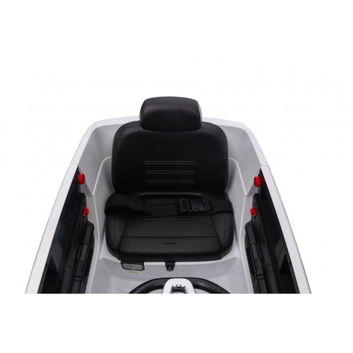 Vozidlo Mercedes Benz EQA 250 White