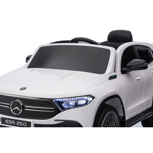 Vozidlo Mercedes Benz EQA 250 White