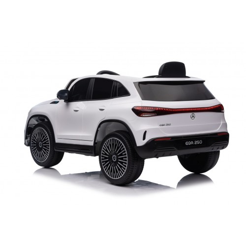 Vozidlo Mercedes Benz EQA 250 White