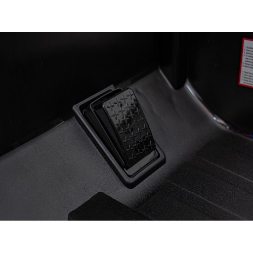 Terénne vozidlo CLIMBER Black