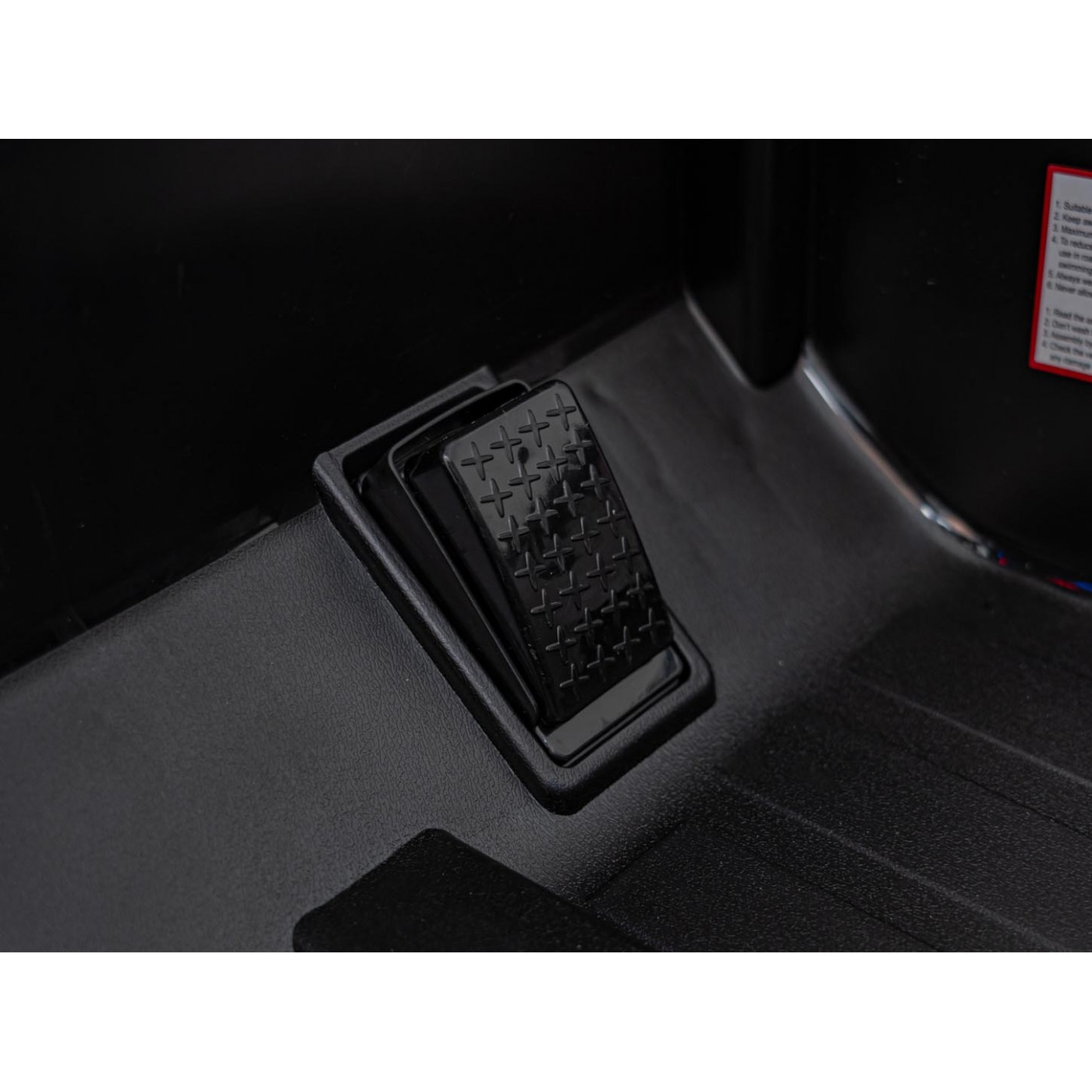 Terénne vozidlo CLIMBER Black