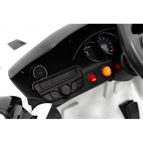 Vozidlo Porsche Spyder RS 718 White MP4