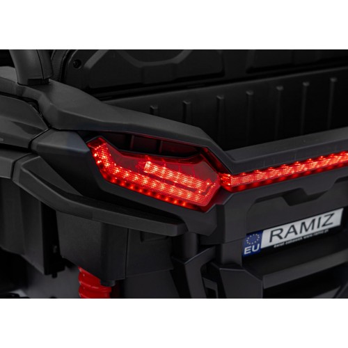 Vozidlo Buggy 4x4 KCK čierne