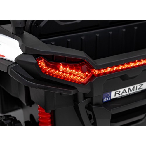 Vozidlo Buggy 4x4 KCK Biely