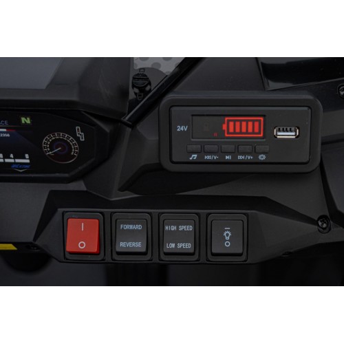 Vozidlo Buggy 4x4 KCK Biely