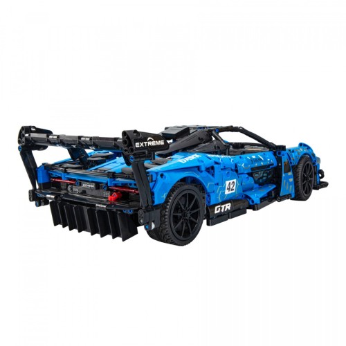 Stavebnica CaDA 2088 ks. Pretekárske auto Dark Knight GTR pre deti 8+