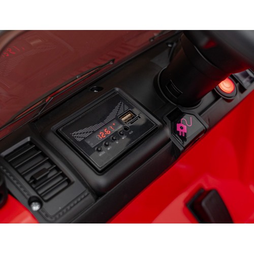 Off Road MOUNTAIN Červené vozidlo