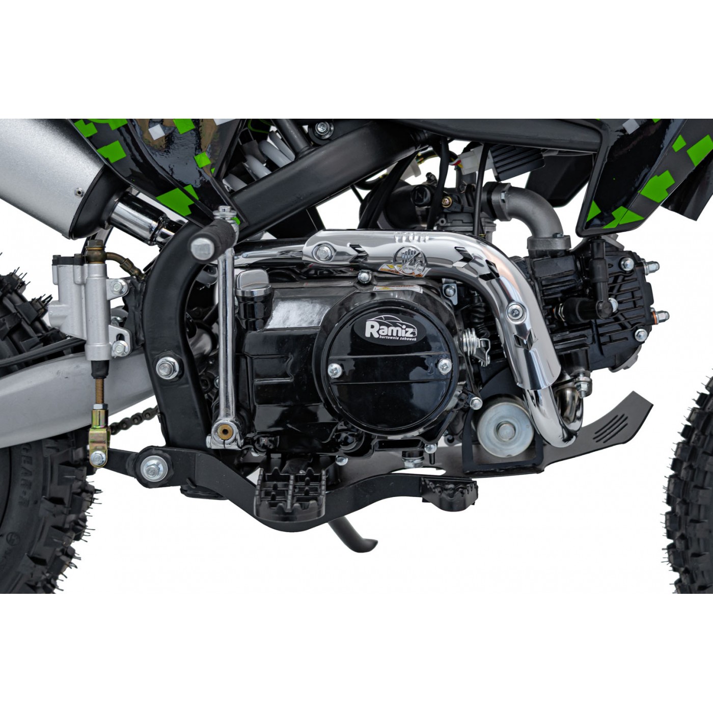 Motor s vnútorným spaľovaním vozidla 110CM IMMORTAL Zelená