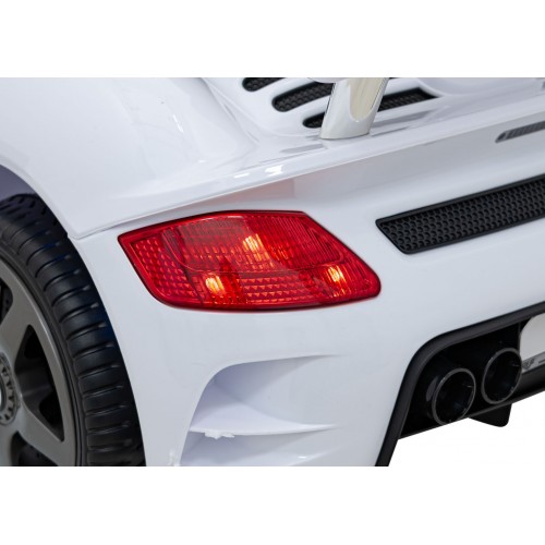 Vozidlo RUF CTR3 White