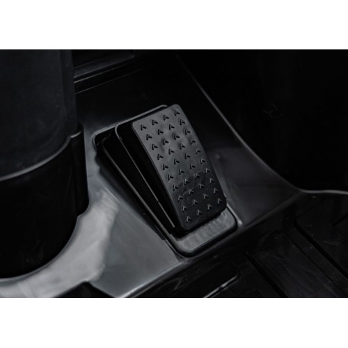 Vozidlo RUF CTR3 Black