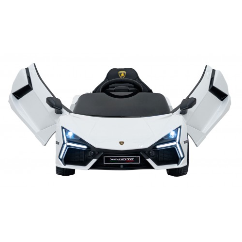Vozidlo Lamborghini Revuelto White