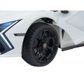 Vozidlo Lamborghini Revuelto White