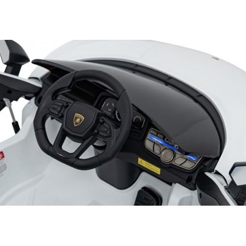 Vozidlo Lamborghini Revuelto White