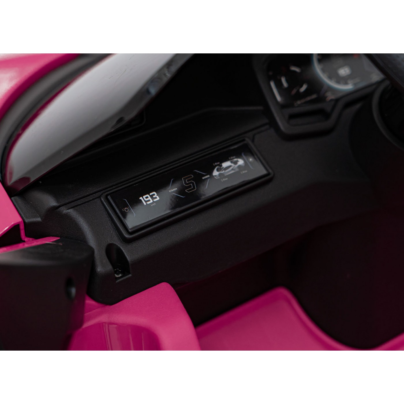 Vozidlo Lamborghini Revuelto Pink