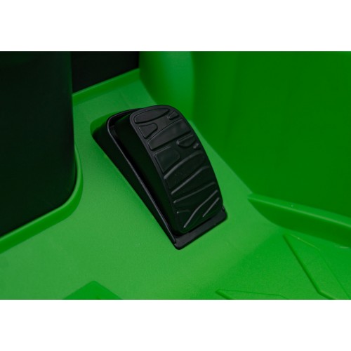 Vozidlo Lamborghini Revuelto Green